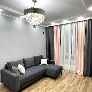 https://apartment-almaty-7.hotels-of-almaty.com